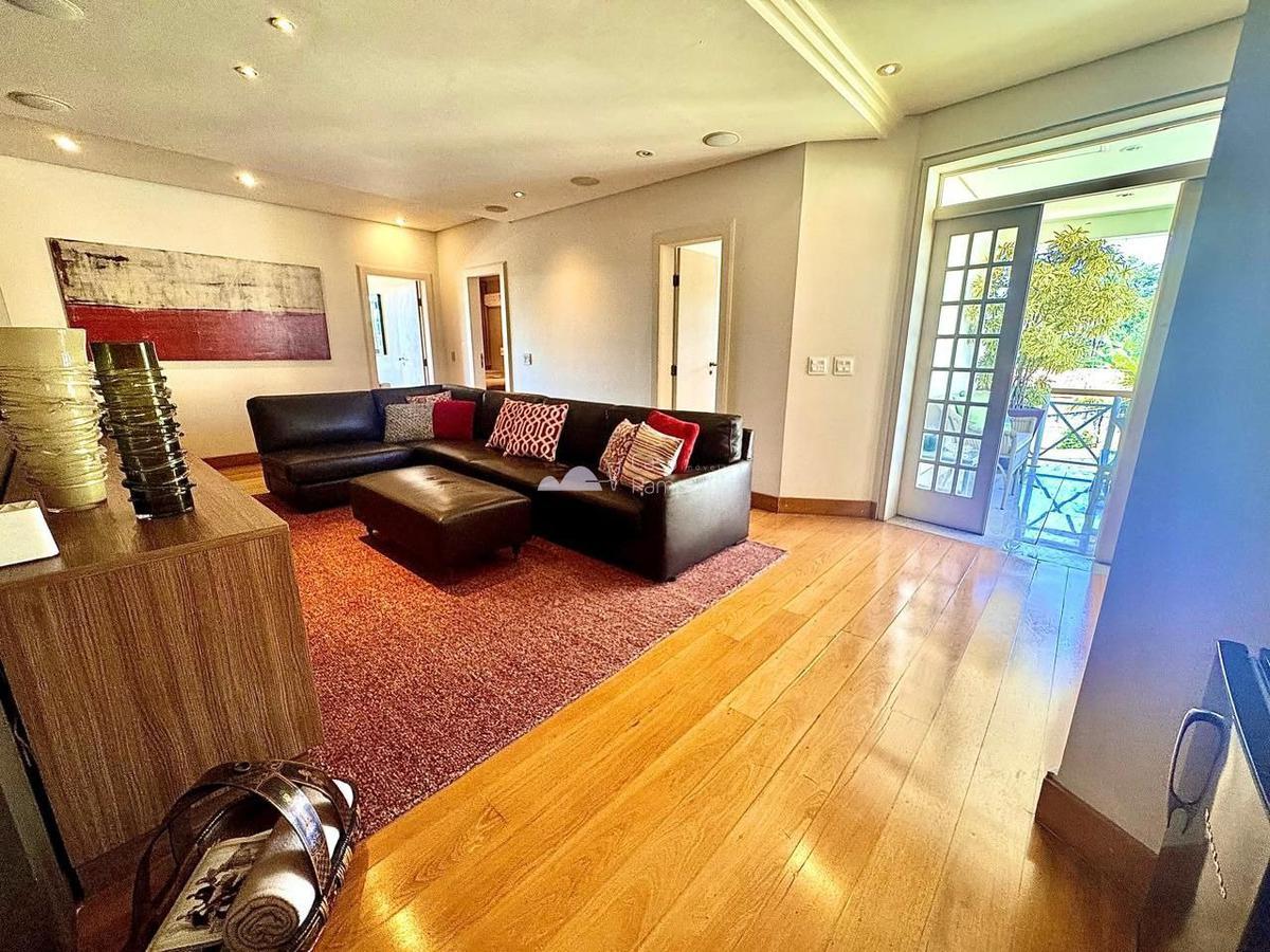 Casa, Garças, 4 Quartos, 13 Vagas, 3 Suítes