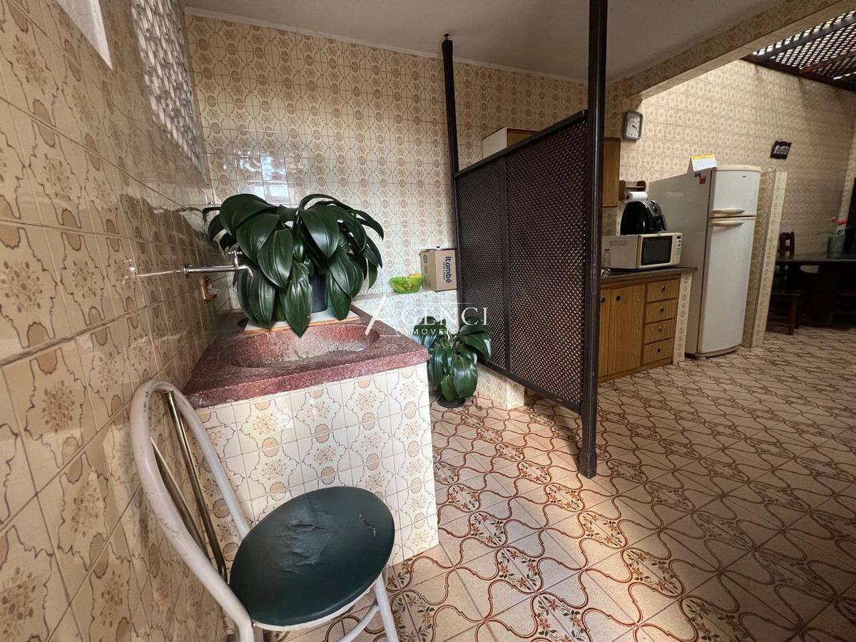 Casa, Camargos, 3 Quartos, 0 Vaga, 0 Suíte