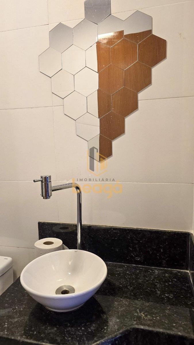 Casa, Santa Branca, 2 Quartos, 2 Vagas