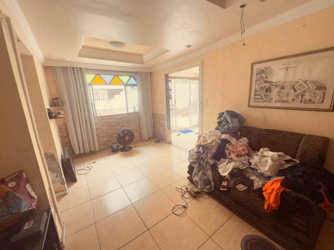 Casa, Paraúna (venda Nova), 4 Quartos, 4 Vagas, 1 Suíte