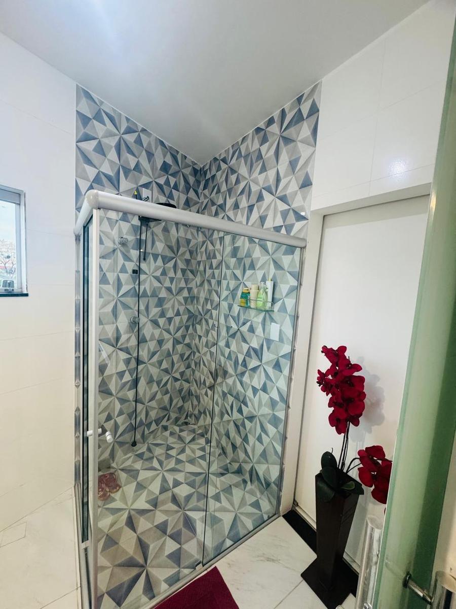 Casa, Parque Xangri-lá, 3 Quartos, 2 Vagas, 1 Suíte