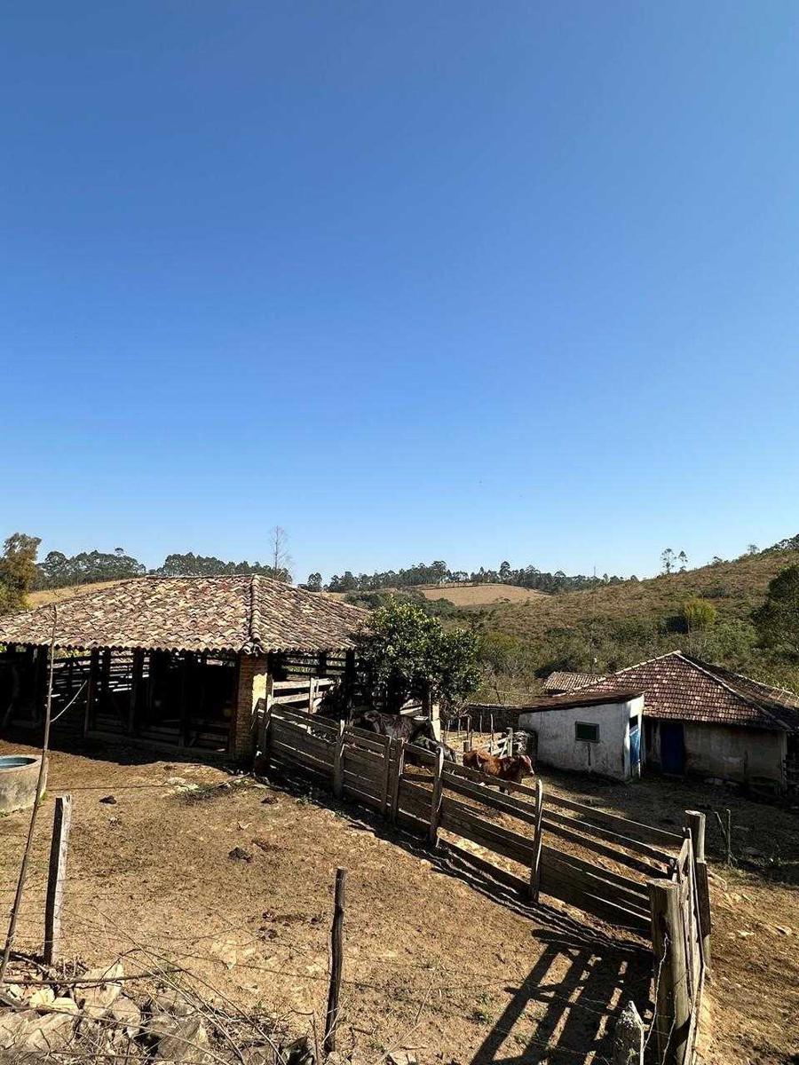 Fazenda, Zona Rural, 7 Quartos, 0 Vaga, 3 Suítes