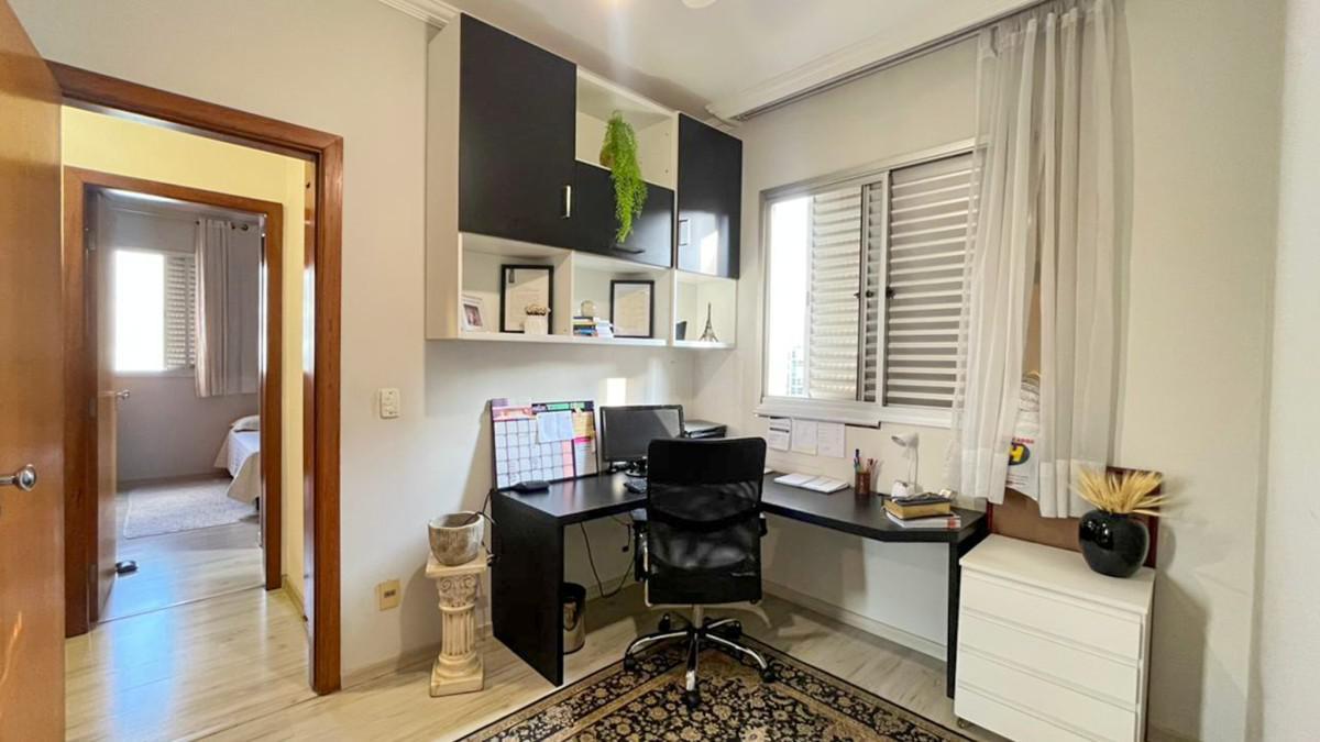 Apartamento, Estoril, 3 Quartos, 2 Vagas, 1 Suíte