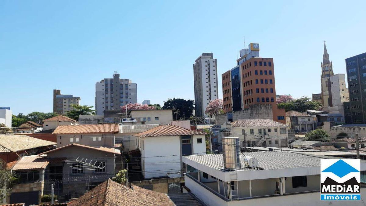Apartamento, Floresta, 2 Quartos, 2 Vagas, 1 Suíte