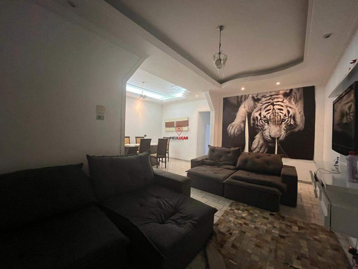 Casa, Milionários, 3 Quartos, 3 Vagas