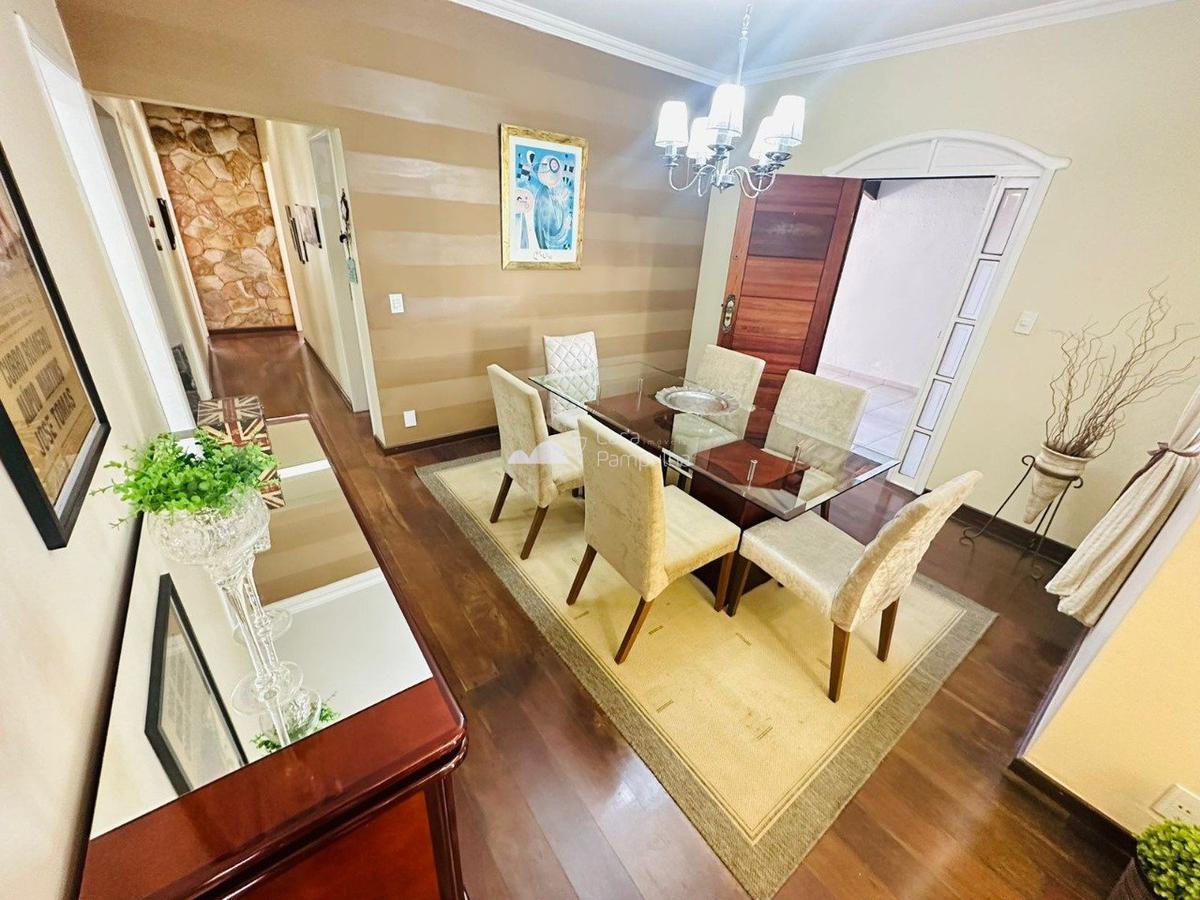 Casa, Planalto, 4 Quartos, 3 Vagas, 1 Suíte