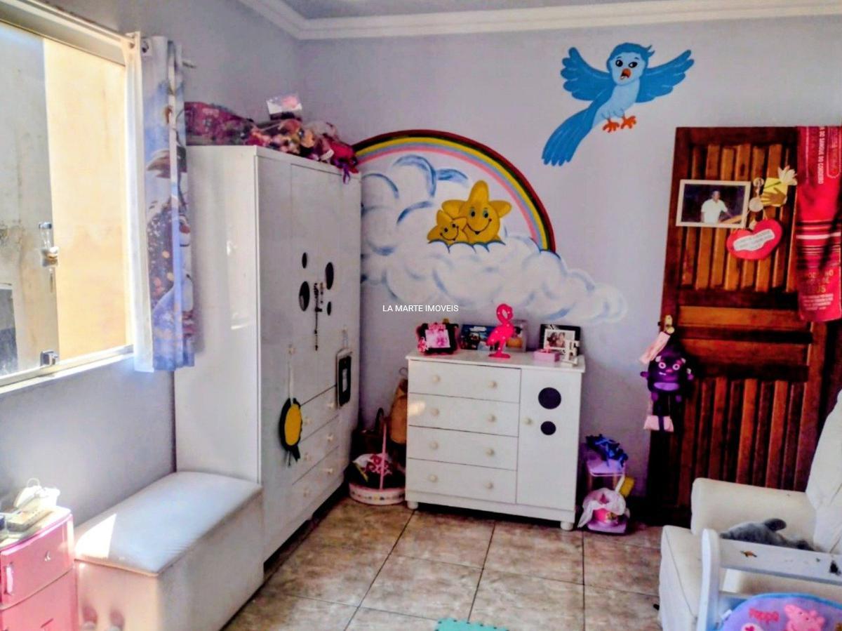 Casa, Oitis, 3 Quartos, 4 Vagas, 1 Suíte