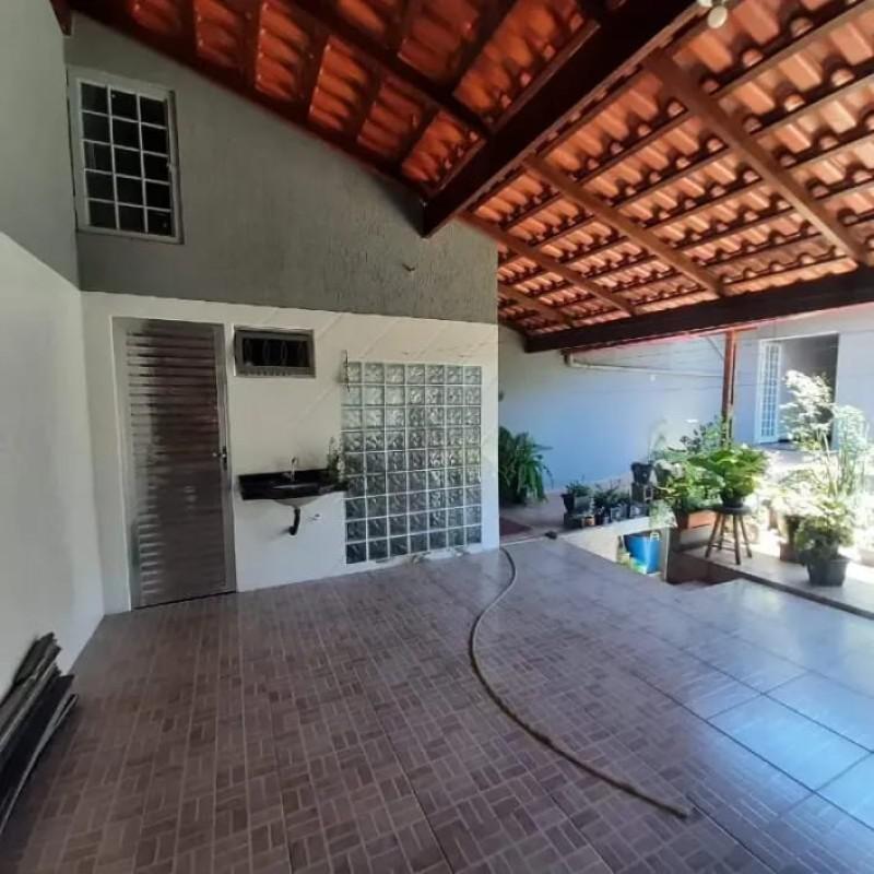 Casa, Teixeira Dias, 3 Quartos, 2 Vagas, 1 Suíte