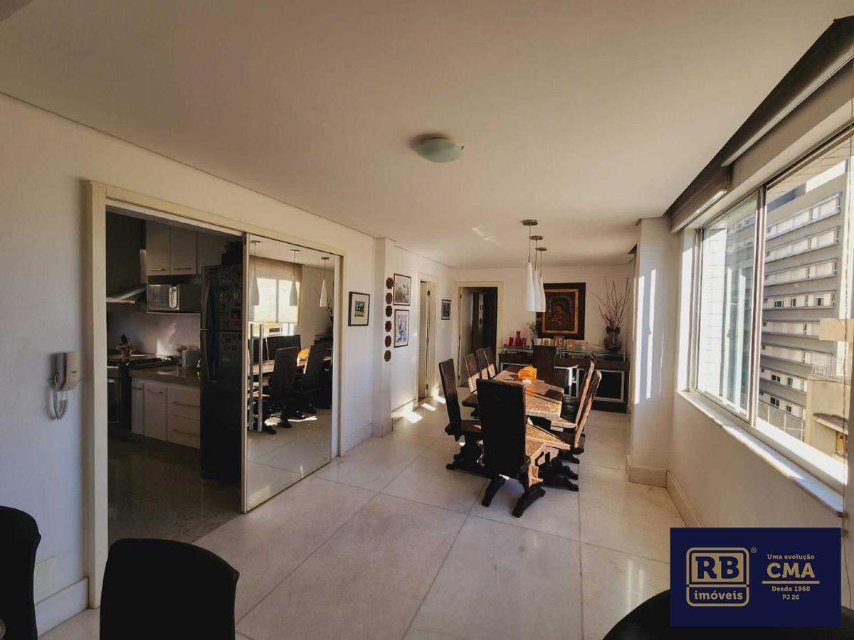 Apartamento, Funcionários, 4 Quartos, 2 Vagas, 1 Suíte