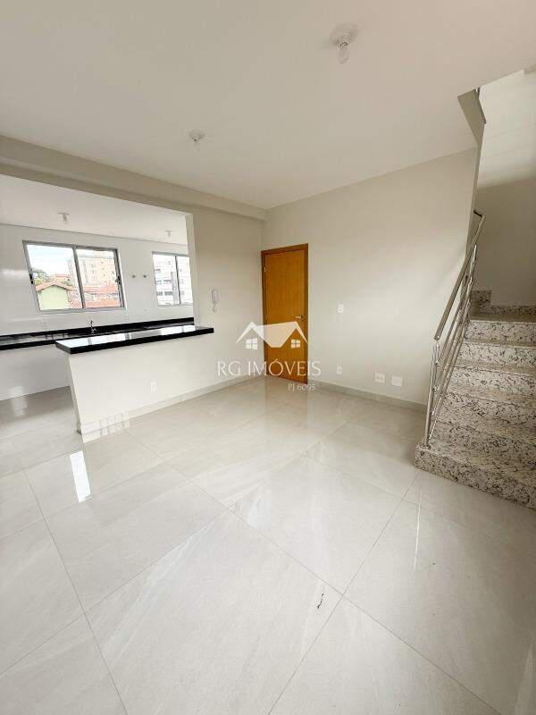 Cobertura, Barreiro, 3 Quartos, 2 Vagas, 1 Suíte