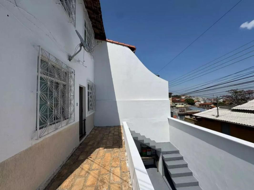 Casa, Teixeira Dias (barreiro), 4 Quartos, 2 Vagas