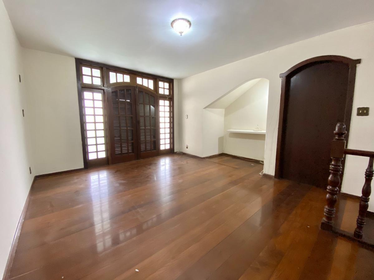Casa, Bandeirantes (pampulha), 4 Quartos, 10 Vagas, 1 Suíte