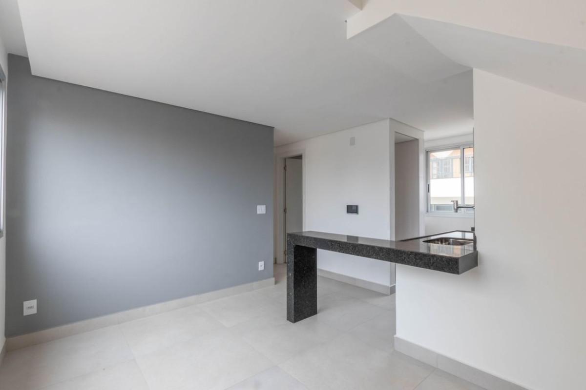 Cobertura, São Pedro, 2 Quartos, 2 Vagas, 1 Suíte