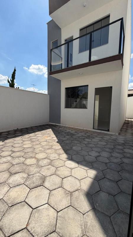 Casa, Masterville, 2 Quartos, 1 Vaga