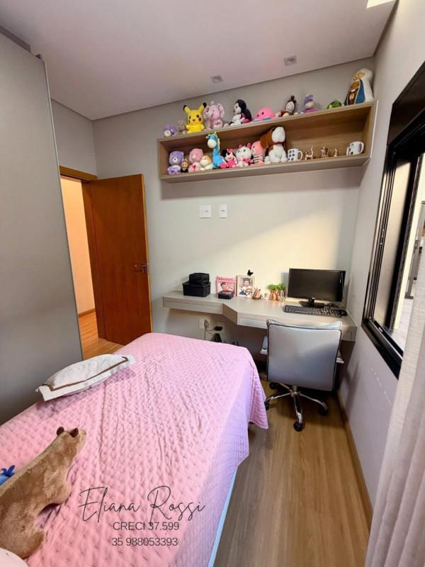 Casa, Campos Elíseos, 3 Quartos, 4 Vagas, 1 Suíte
