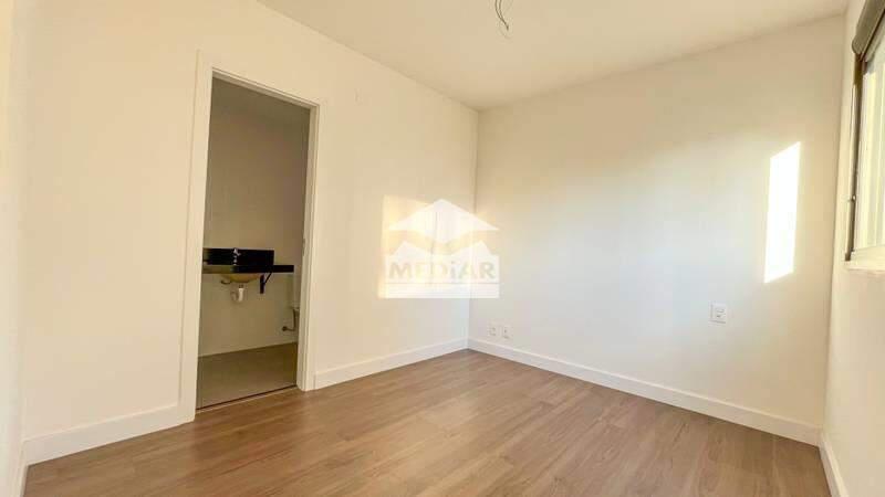 Apartamento, Cruzeiro, 3 Quartos, 2 Vagas, 1 Suíte
