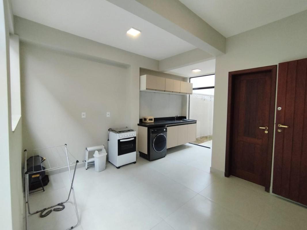 Casa, Joá, 4 Quartos, 4 Vagas, 2 Suítes