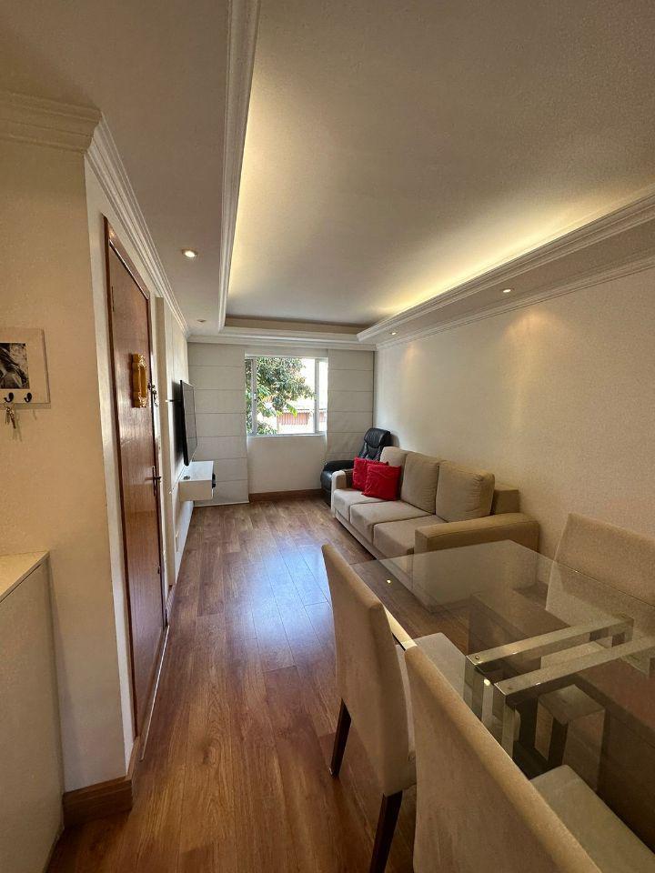 Apartamento, Sagrada Família, 3 Quartos, 2 Vagas, 1 Suíte