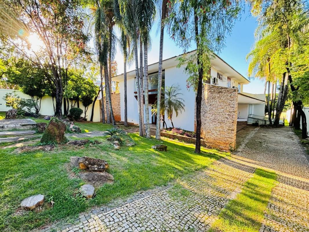 Casa, Bandeirantes (pampulha), 4 Quartos, 8 Vagas, 4 Suítes