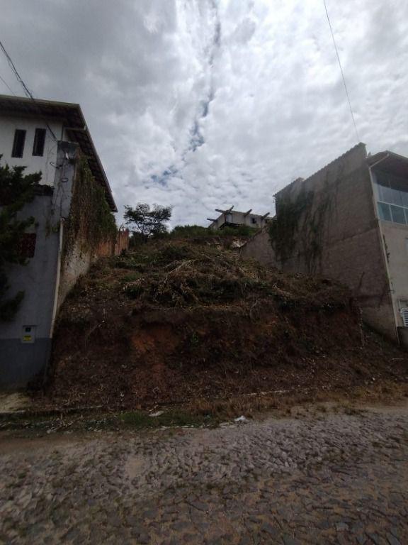 Lote, Água Férrea, 0 Quarto, 0 Vaga