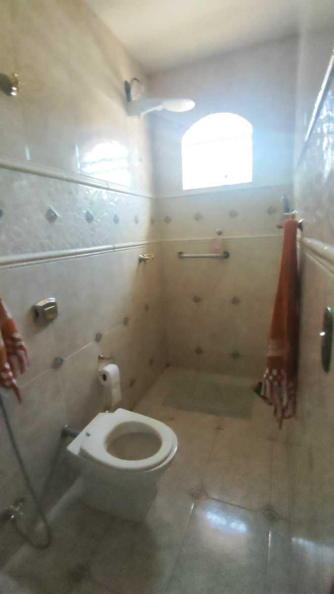 Casa, Itapoã, 3 Quartos, 8 Vagas, 1 Suíte