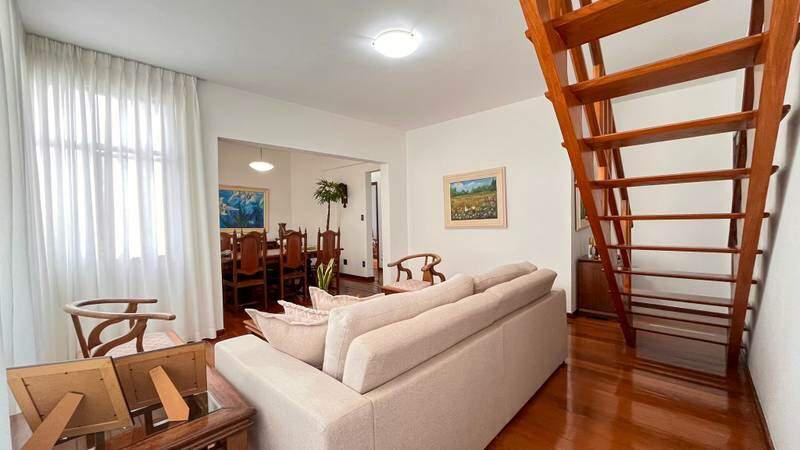 Cobertura, Buritis, 4 Quartos, 2 Vagas, 2 Suítes