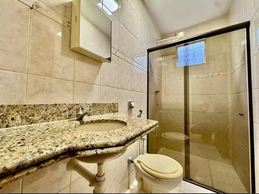 Casa, Castelo, 4 Quartos, 3 Vagas, 1 Suíte