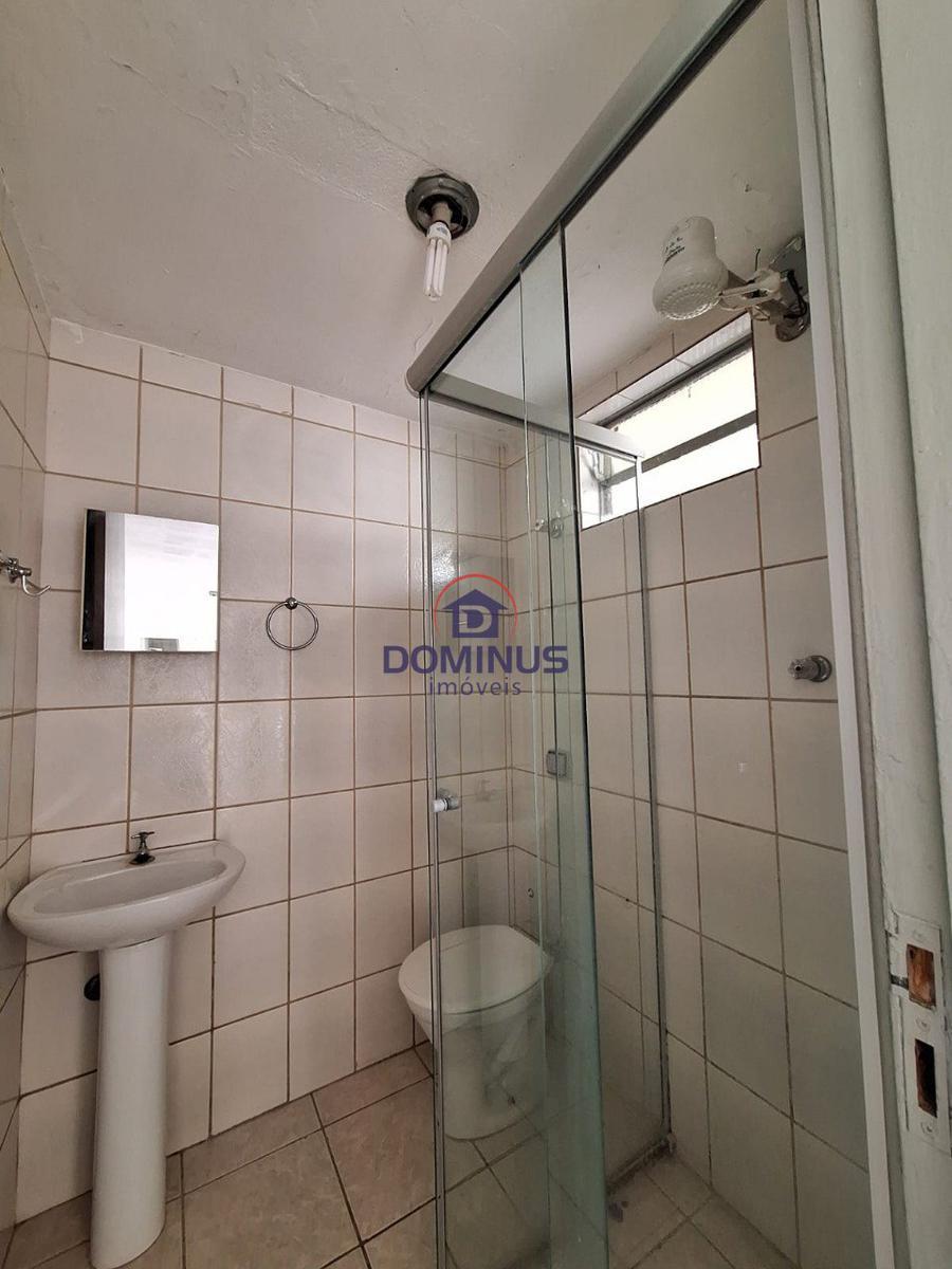 Casa, Sagrada Família, 2 Quartos, 1 Vaga, 1 Suíte