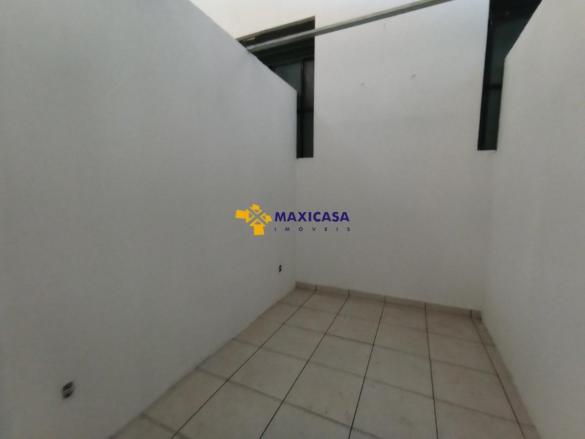 Galpão, Céu Azul, 0 Quarto, 0 Vaga