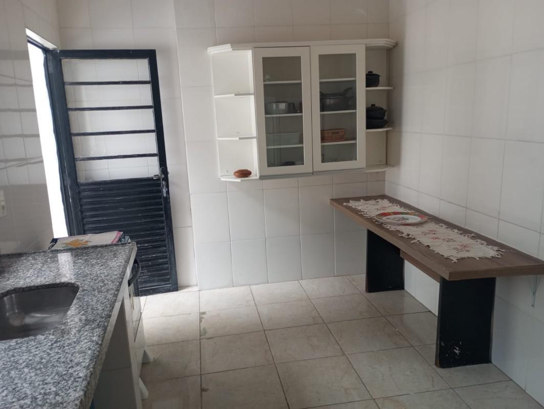 Quitinete, Nova Suíssa, 1 Quarto, 0 Vaga