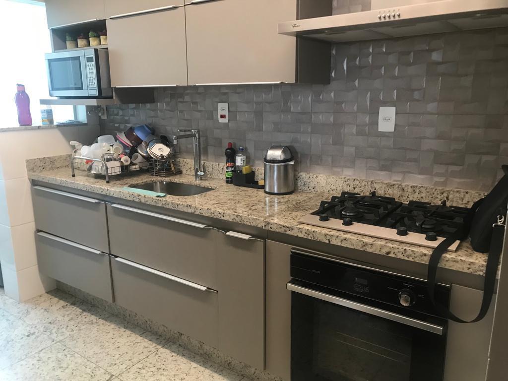 Cobertura, Fernão Dias, 3 Quartos, 3 Vagas, 1 Suíte