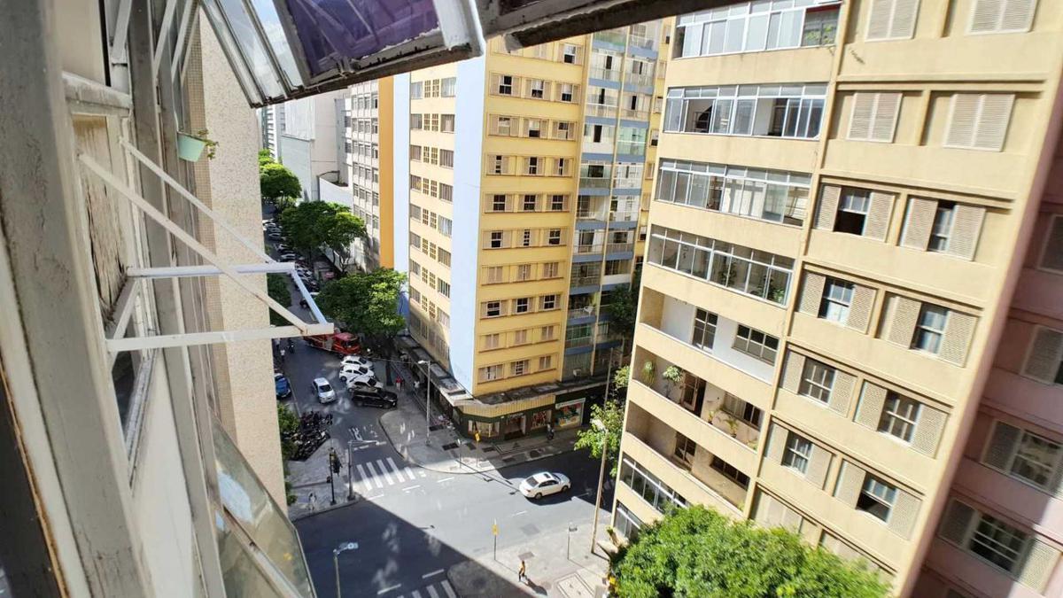 Sala, Centro
