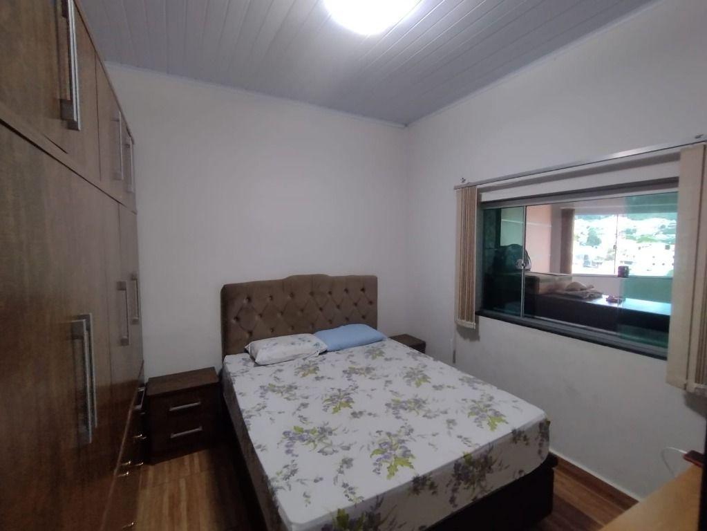 Casa, Pedra Branca, 3 Quartos, 0 Vaga