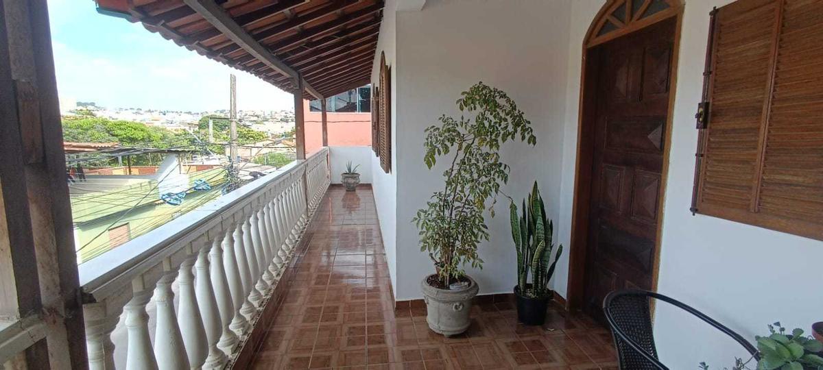 Casa, Eldorado, 3 Quartos, 2 Vagas, 1 Suíte