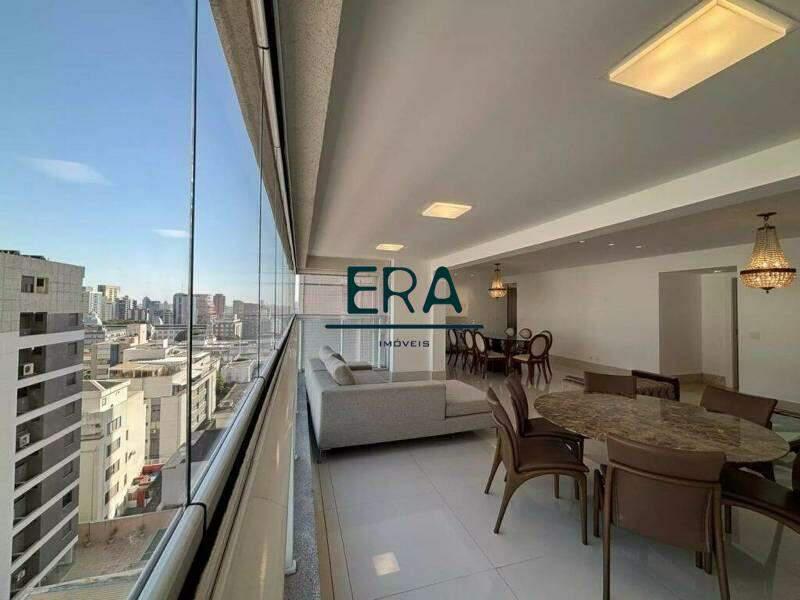 Apartamento, Funcionários, 4 Quartos, 4 Vagas, 2 Suítes