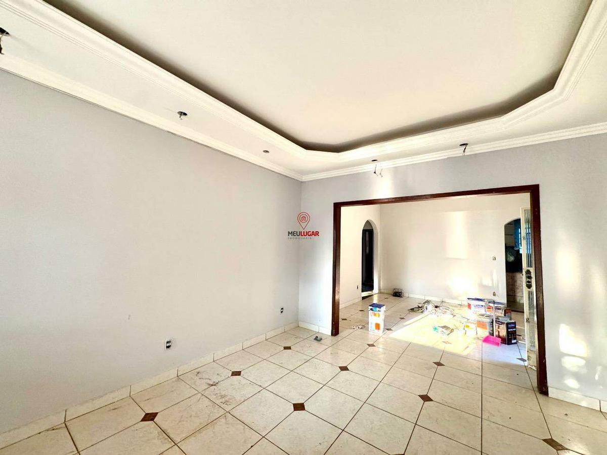 Casa, Diamante, 3 Quartos, 10 Vagas, 1 Suíte