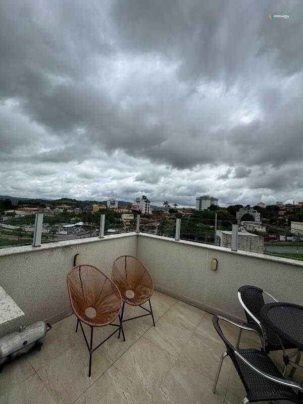 Cobertura, Novo Centro, 3 Quartos, 2 Vagas, 1 Suíte