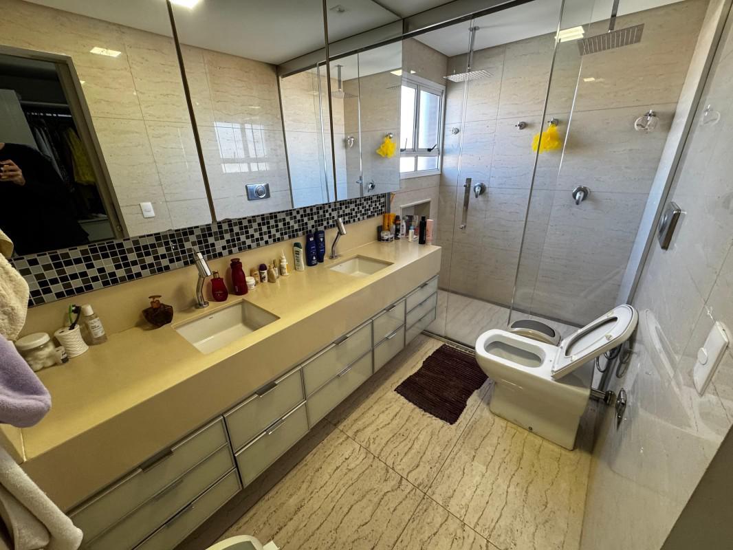 Cobertura, Fernão Dias, 4 Quartos, 4 Vagas, 2 Suítes