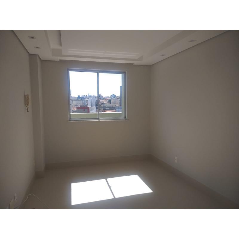 Cobertura, Floresta, 3 Quartos, 2 Vagas, 1 Suíte