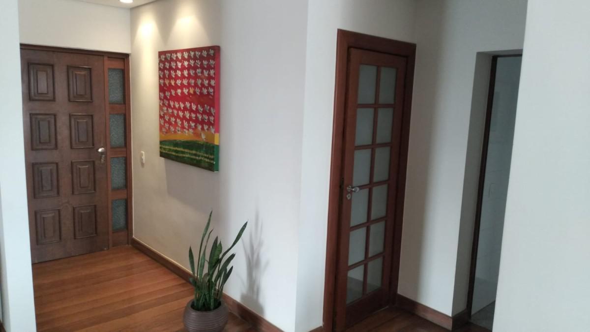 Cobertura, Savassi, 4 Quartos, 3 Vagas, 1 Suíte