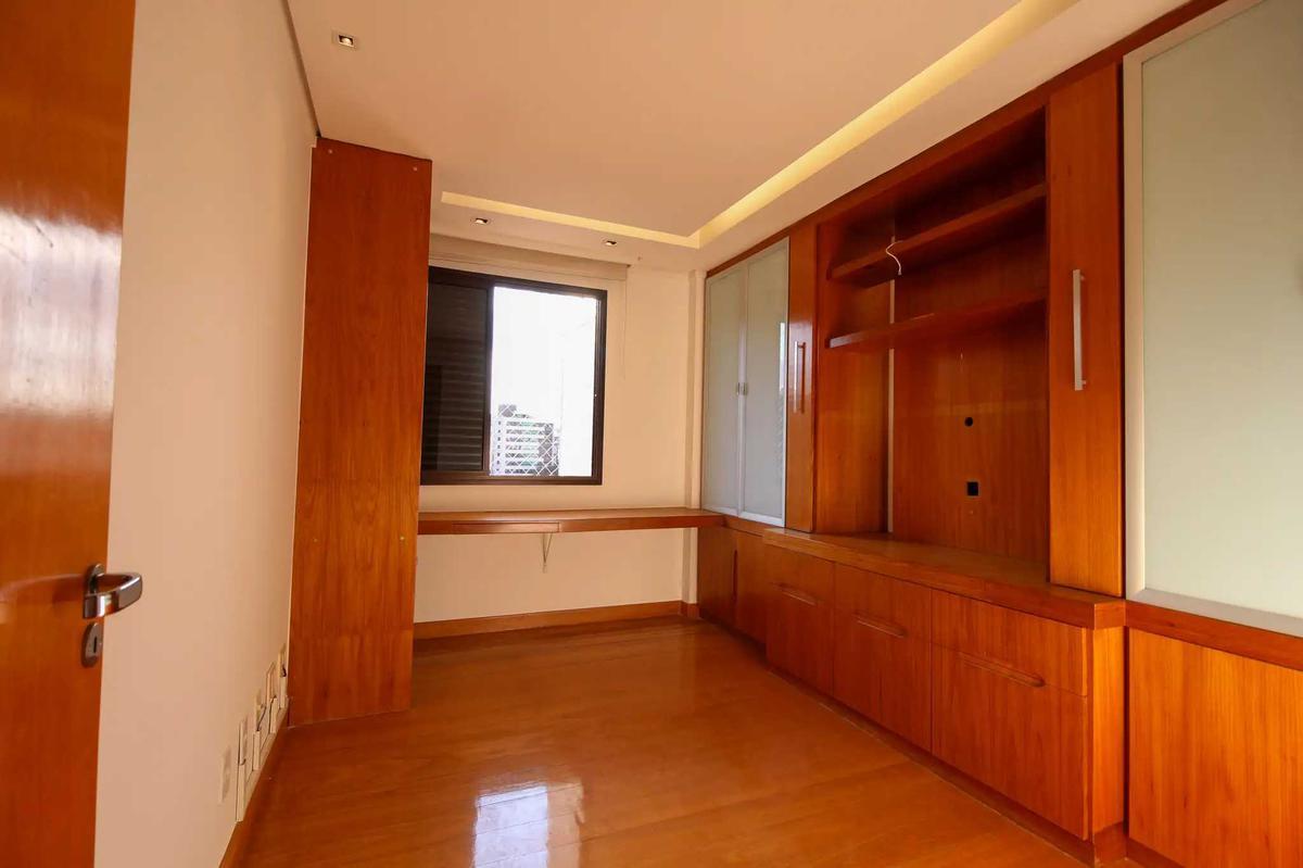 Apartamento, Santa Lúcia, 4 Quartos, 4 Vagas, 2 Suítes