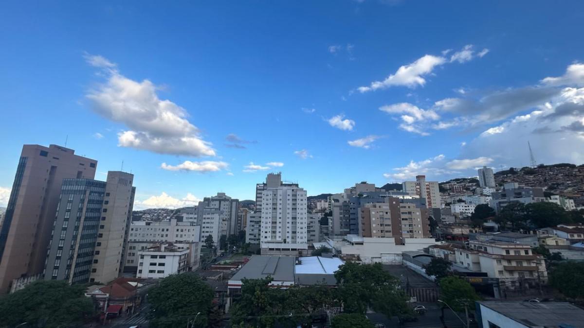 Apartamento, Santa Efigênia, 3 Quartos, 2 Vagas, 3 Suítes