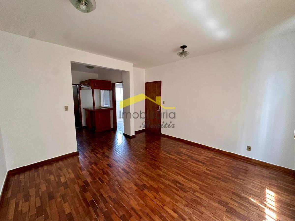 Apartamento, Estoril, 2 Quartos, 2 Vagas