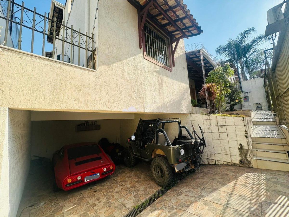 Casa, Santa Amélia, 4 Quartos, 6 Vagas, 2 Suítes