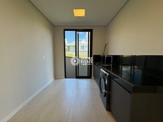 Casa, Alphaville - Lagoa dos Ingleses, 4 Quartos, 4 Vagas, 2 Suítes