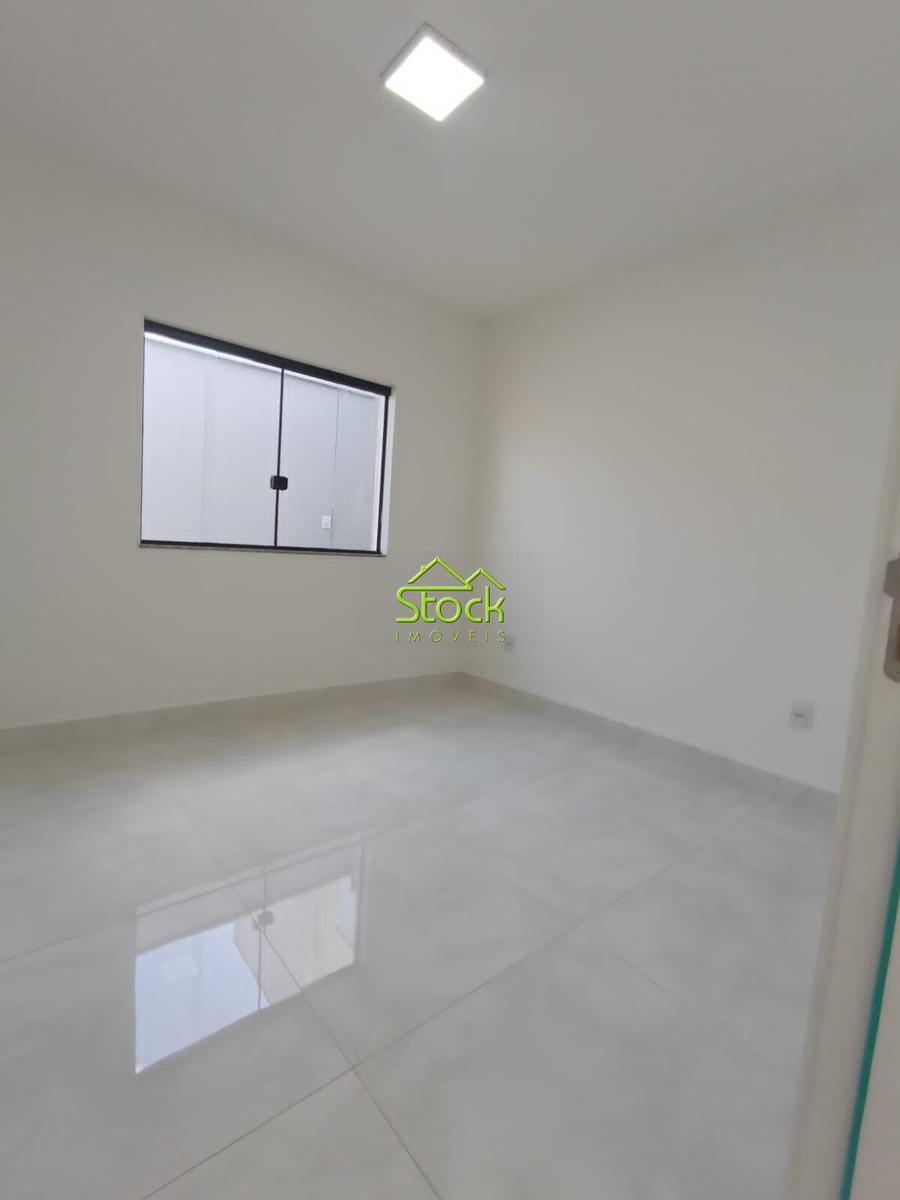 Casa, Jardim Imperial, 3 Quartos, 2 Vagas, 1 Suíte