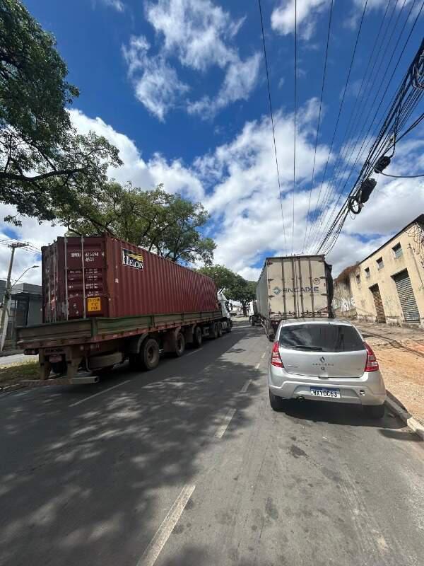 Galpão, Cidade Industrial, 0 Quarto, 5 Vagas