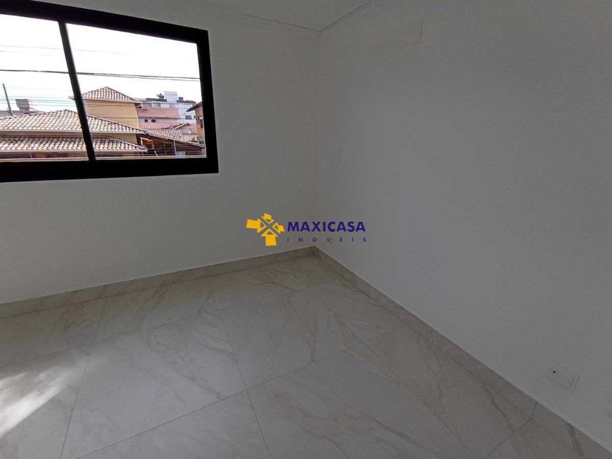 Casa, Planalto, 3 Quartos, 2 Vagas, 1 Suíte