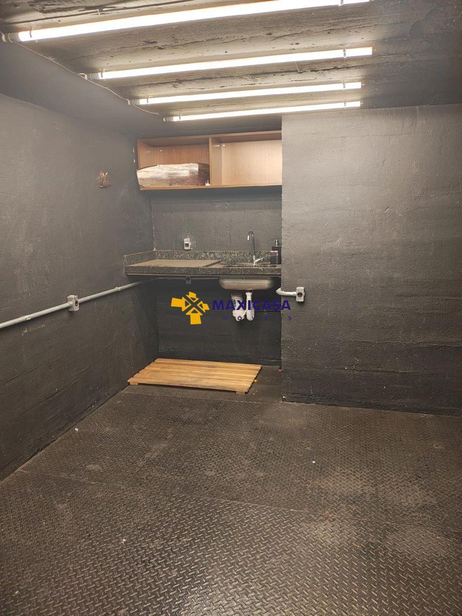 Galpão, Centro, 0 Quarto, 0 Vaga