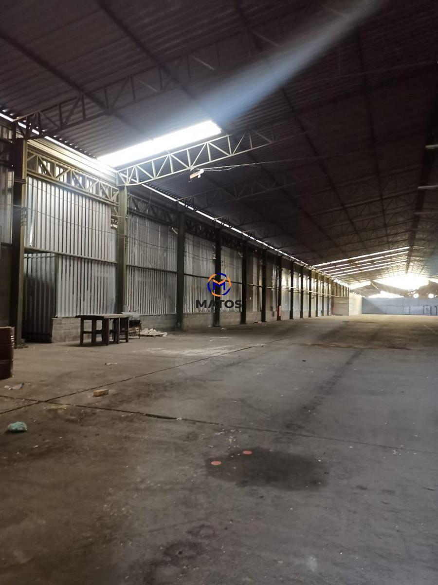 Galpão, Distrito Industrial Simão da Cunha, 0 Quarto, 0 Vaga